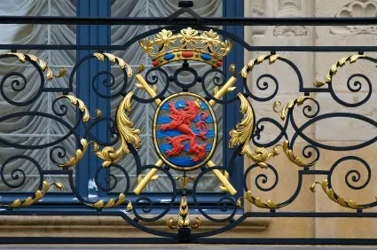 The key to forming a family dynasty