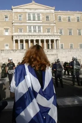 Greece bans election polls to reduce national panic