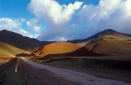India and Afghanistan envision a “new silk road”