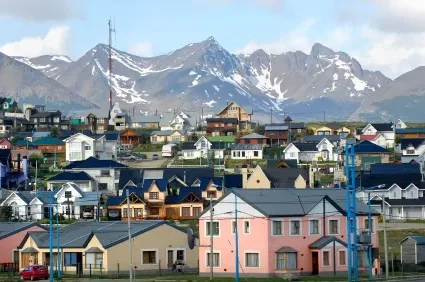 Argentinian town uses lottery to determine who gets their paychecks