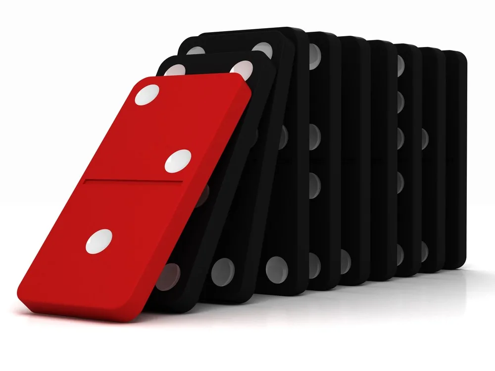 Dominoes