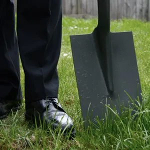 Why every free man’s arsenal should also include a good shovel
