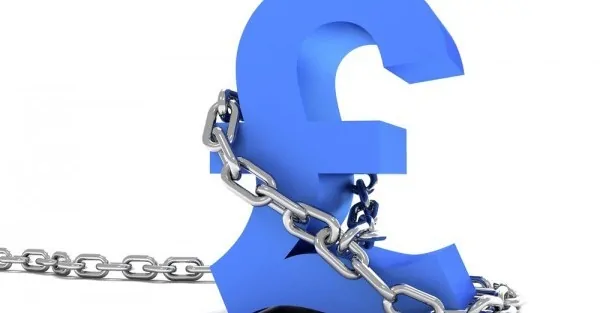 British government refuses to accept its own currency