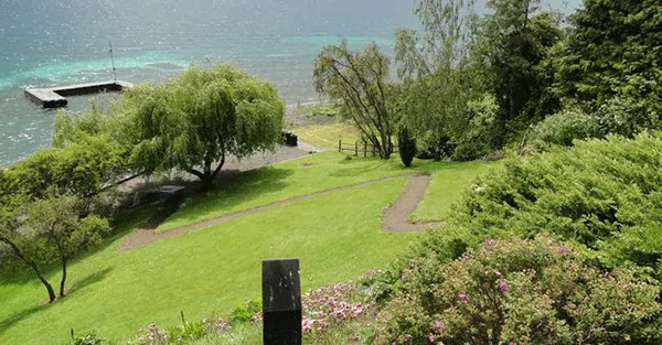 Chile-Lake-property