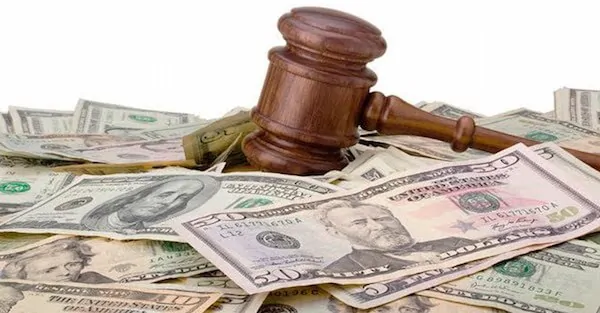The story of an insane lawsuit… and how you can avoid being a victim