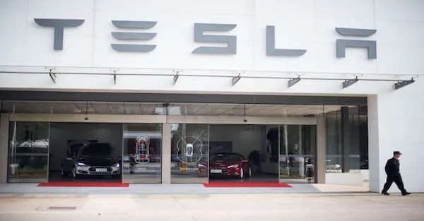 “Tesla, without any doubt, is on the verge of bankruptcy.”