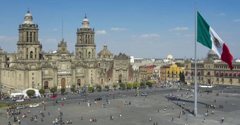 The #1 destination for American expats is still very compelling