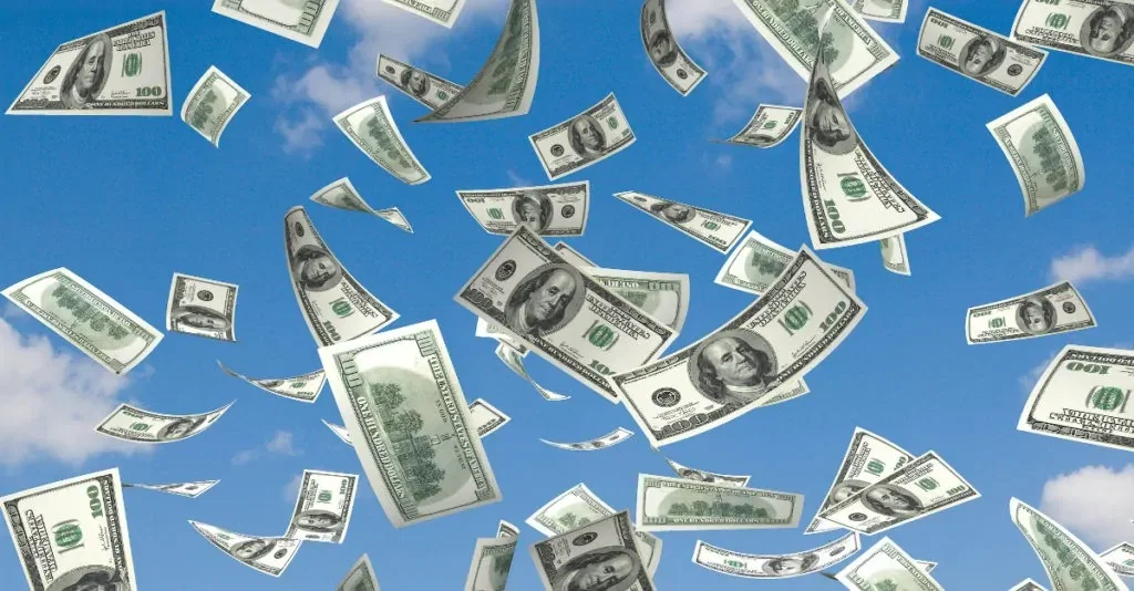 IMF: “Spend as much as you can and then spend a little bit more.”