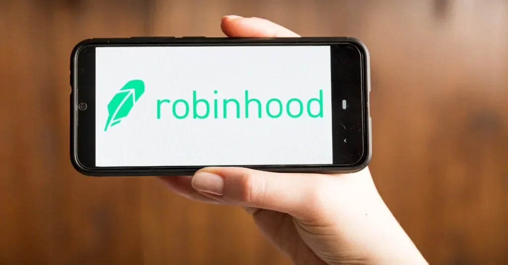 Google Deletes 100,000 negative Robinhood reviews