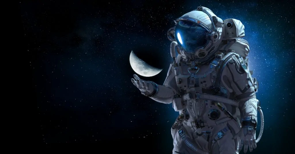 Politician wants to alter the moon’s orbit to fight Climate Change
