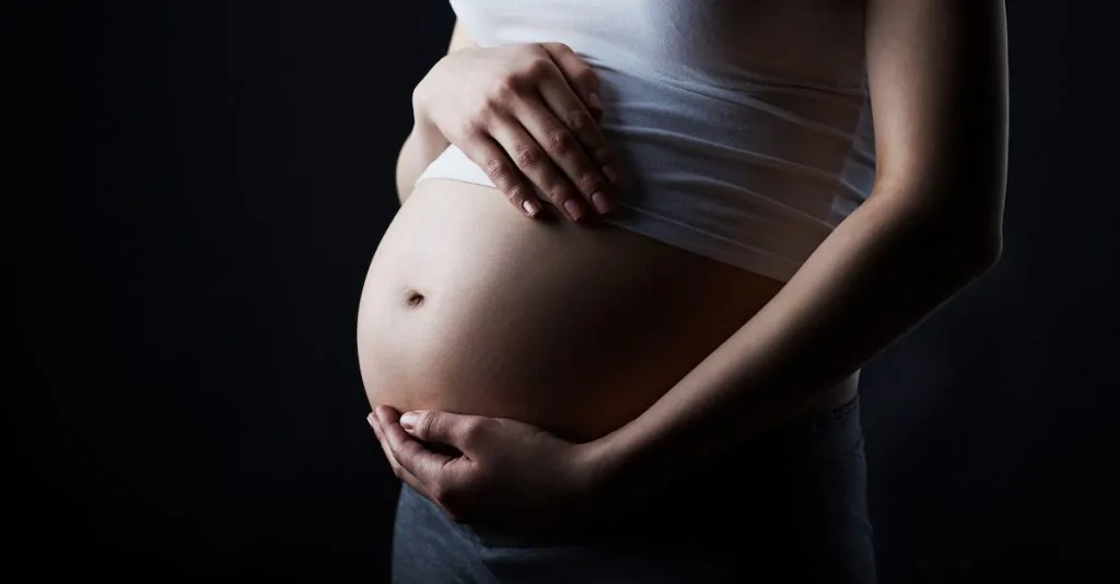 New Zealand Refused Entry to a Pregnant Citizen, so She Went to Afghanistan…
