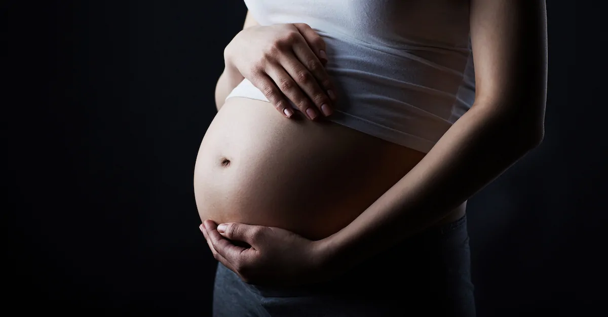 New Zealand Refused Entry to a Pregnant Citizen, so She Went to Afghanistan…