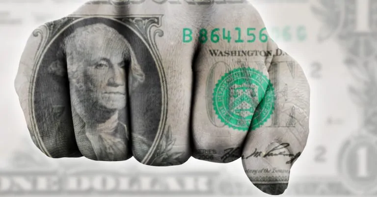 Flashback: The US Dollar Is Irrationally Strong Right Now