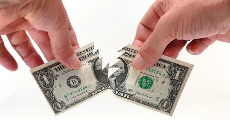 Hard data that confidence in the dollar is cracking