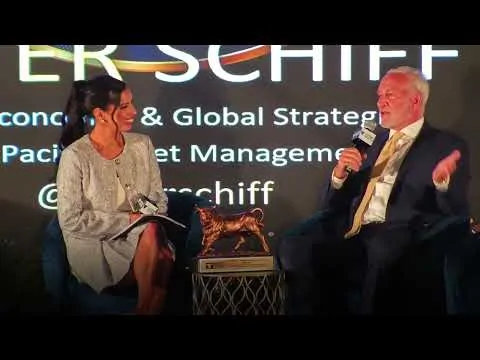Peter Schiff Receives Latino Wall Street’s Torch of Economic Freedom Award